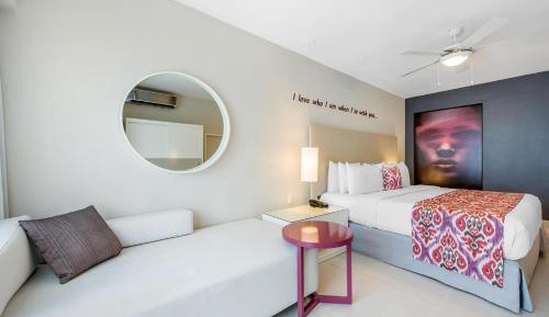 Superior King Room - Adults Only