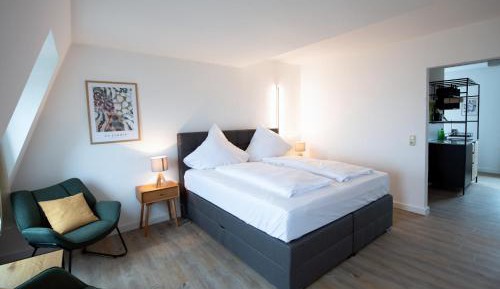 King Room with Lake View