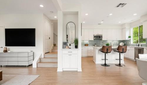 Three-Bedroom Townhouse