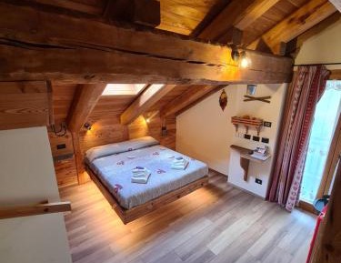 Triple Room with Mountain View