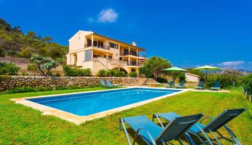Villa with Sea View