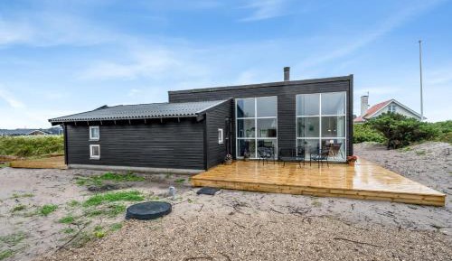 Two-Bedroom Holiday Home