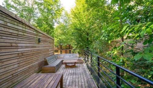 One-Bedroom Holiday Home