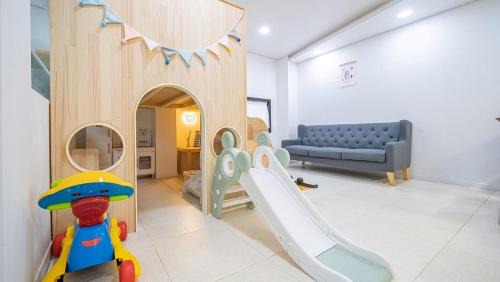 Double Room 2