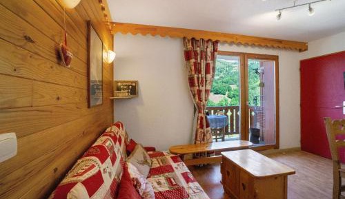 Three-Bedroom Superior Apartment