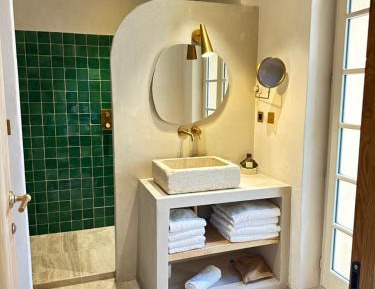 Apartment - Split Level