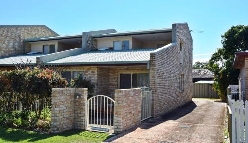 Three-Bedroom Townhouse