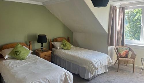 Classic Twin Room