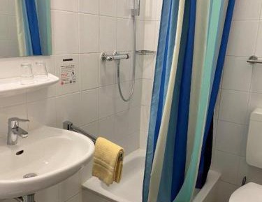 Single Room with Private Bathroom