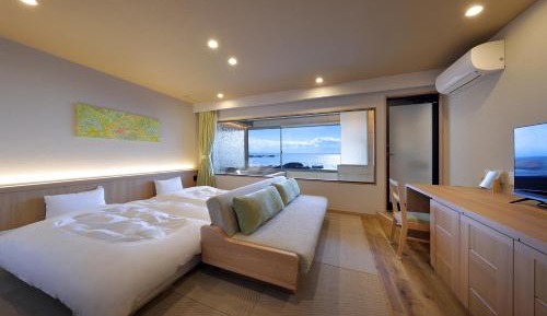 Triple Room with Bathroom