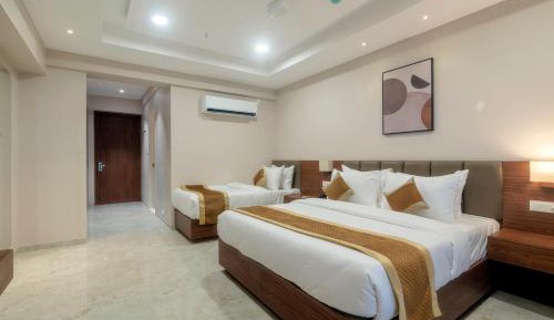 Super Deluxe Room with Balcony