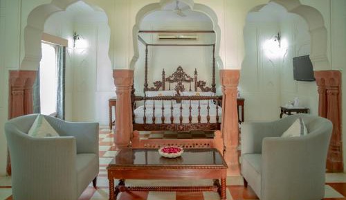 Superior Suite