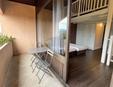 Family Room (2 Adults + 1 Child)