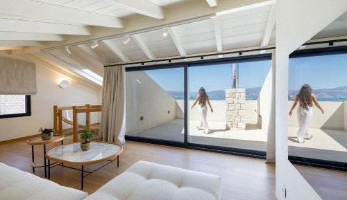Executive Maisonette with Sea view and outdoor Hydromassage Bathtub