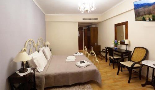 Junior Suite with Mountain View