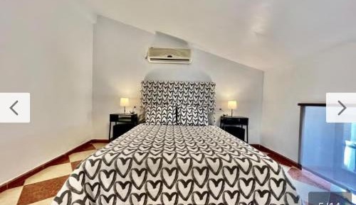 Four-Bedroom Holiday Home
