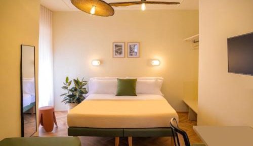 Triple Room with Private Bathroom