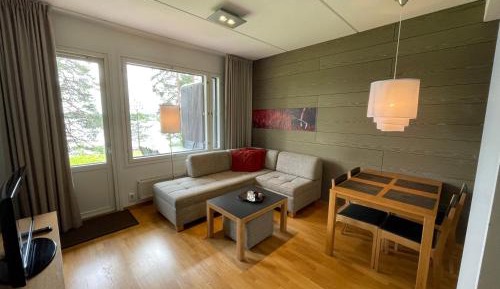Apartment with Lake View