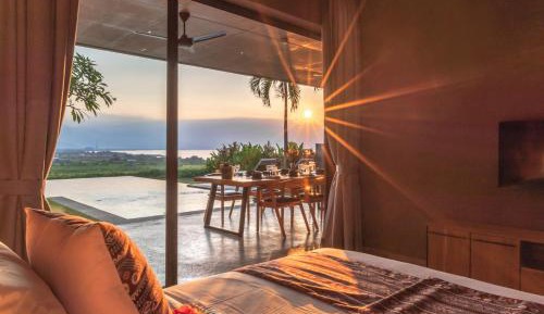 Villa with Sea View