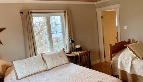 Triple Room with Bath