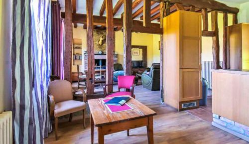 Three-Bedroom Holiday Home 