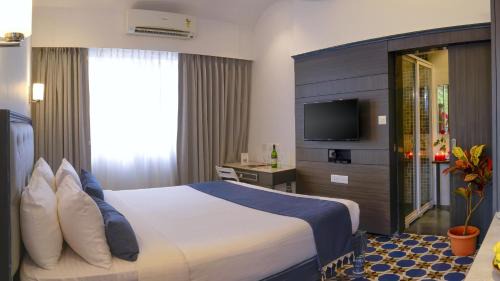 Premier Room
