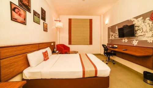 Deluxe Double Room (2 Adults + 1 Child)