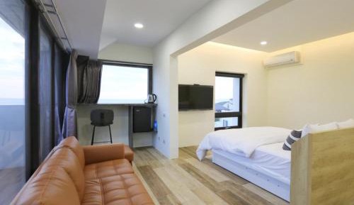 Deluxe Double Room with Balcony and Sea View