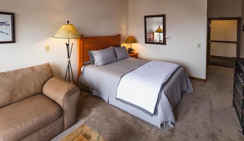 Queen Suite
