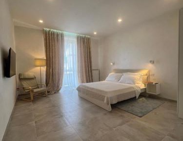 Two-Bedroom Apartment with Balcony and Terrace