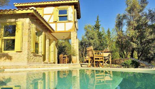 Villa with Private Pool