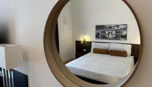 Four-Bedroom Deluxe Apartment