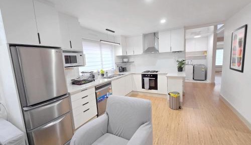 Three-Bedroom Holiday Home 