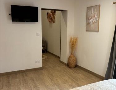 Suite with Garden View