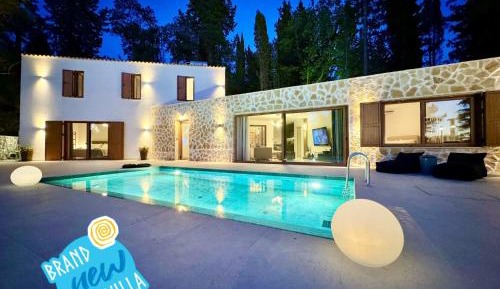 Villa with Private Pool