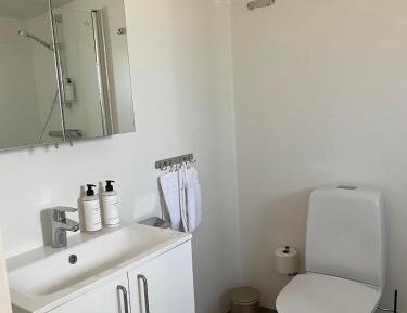 Apartment (4 Adults)