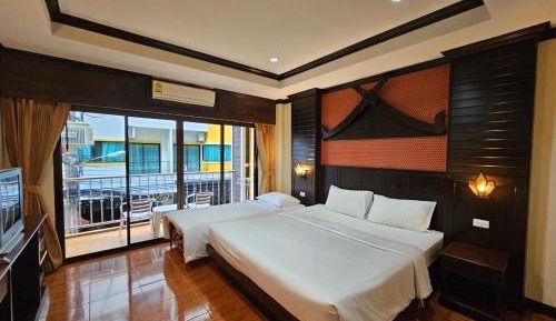 Superior Triple Room with Balcony