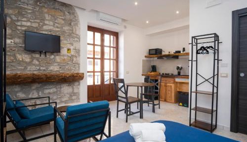 Studio with Balcony