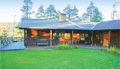 Two-Bedroom Holiday Home
