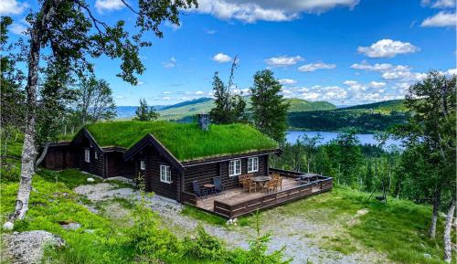 Three-Bedroom Holiday Home 