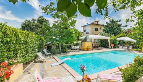 Four-Bedroom Holiday Home