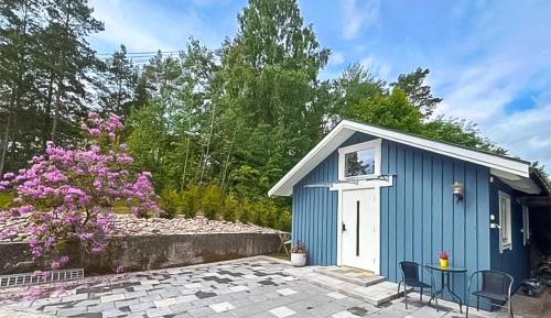 One-Bedroom Holiday Home