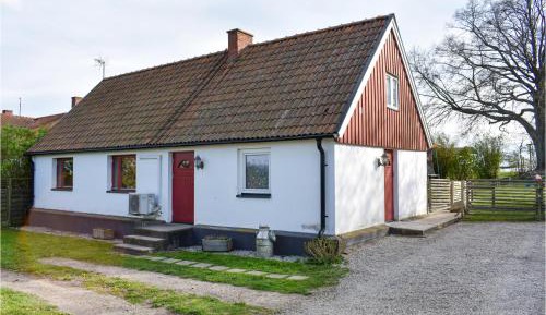 Two-Bedroom Holiday Home