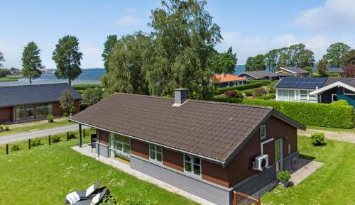 Two-Bedroom Holiday Home