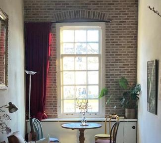 1-Bedroom Apartment with Sofa Bed