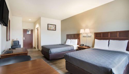 Double Room with Two Double Beds - Non-Smoking