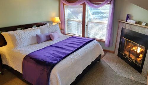 King Room with Jetted Tub - Non Smoking
