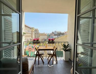 One-Bedroom Apartment with Terrace