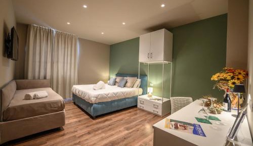 Deluxe Triple Room