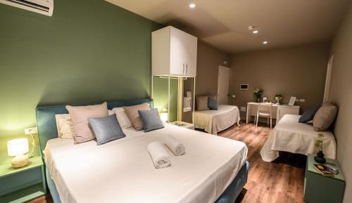 Deluxe Quadruple Room